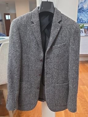 ASOS Men's "Harris Tweed" Black & Gray Tweed Wool Sport Coat (34R)